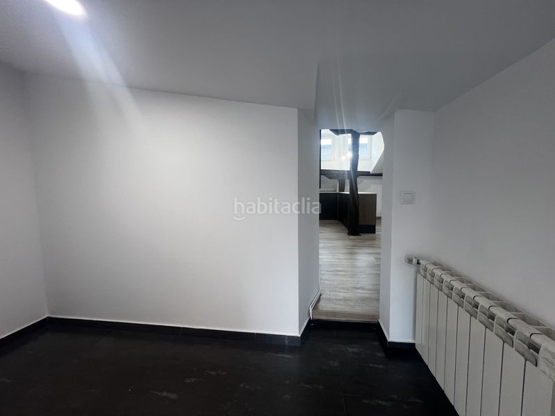 Foto d151dacb-aa70-445f-be0f-ff6ad3c58c0f. Àtic amb calefacció a Centro - Ayuntamiento Santander