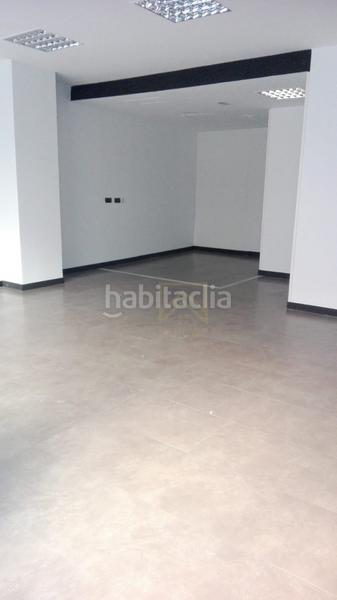 Foto 496a087e-dcf2-4125-b690-1fb4762af54f. Alquiler local comercial local calle guevara en Centro - Ayuntamiento Santander