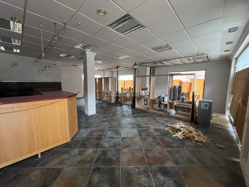 Foto 21cbdc38-b6c6-4c5b-8407-0df22b04dba6. Local comercial a Covadonga - Campuzano - Ciudad Vergel Torrelavega