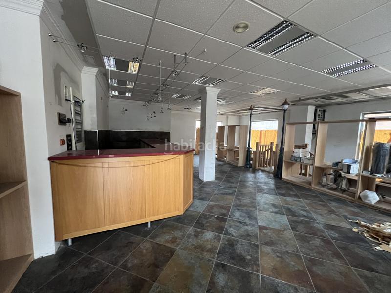 Foto 27c5656e-ec28-4da5-a84f-0120f9761ab2. Local comercial a Covadonga - Campuzano - Ciudad Vergel Torrelavega