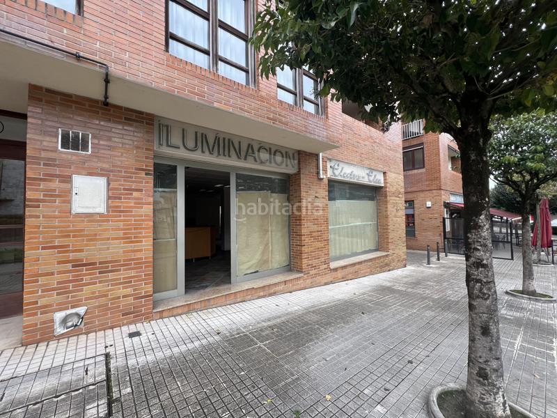 Foto e789eee6-1fb1-4b70-925b-c3e0833383be. Local comercial a Covadonga - Campuzano - Ciudad Vergel Torrelavega