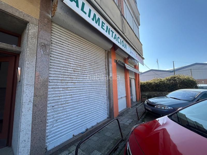 Foto 0d1789a1-deb2-4f80-87d7-e7aac91ae0a1. Local comercial a Alisal - San Román Santander