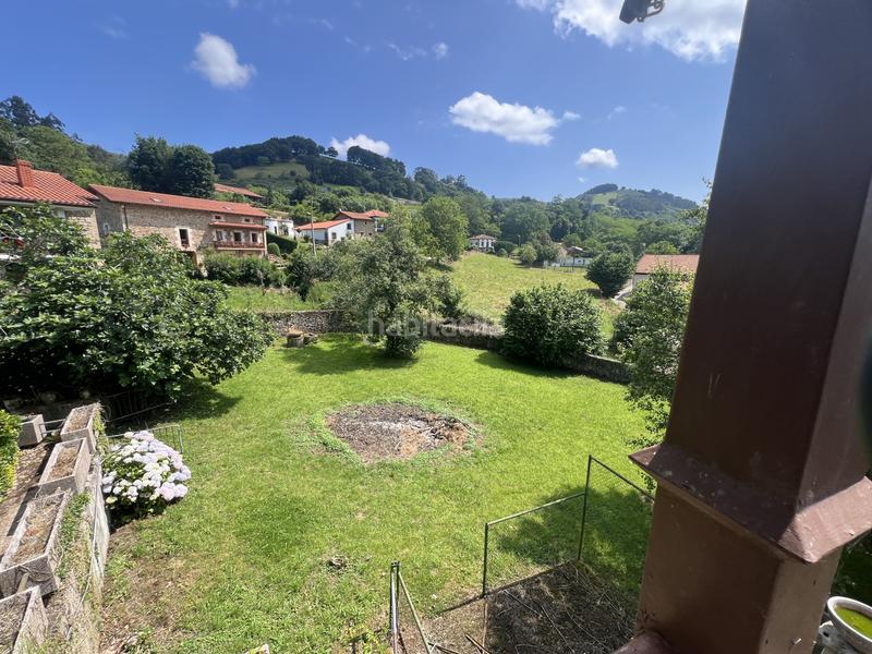Foto a20881dc-b7fd-4662-9929-5000e192f9da. Casa se presenta una magnífica propiedad en venta, situada en un tranquilo rincón del encantadora escobedo municipio . esta e en Villafufre
