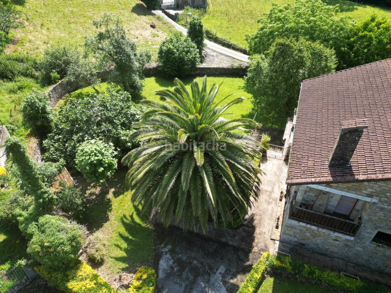 Foto d38f9685-4632-4b27-88b6-c11473571367. Casa se presenta una magnífica propiedad en venta, situada en un tranquilo rincón del encantadora escobedo municipio . esta e en Villafufre