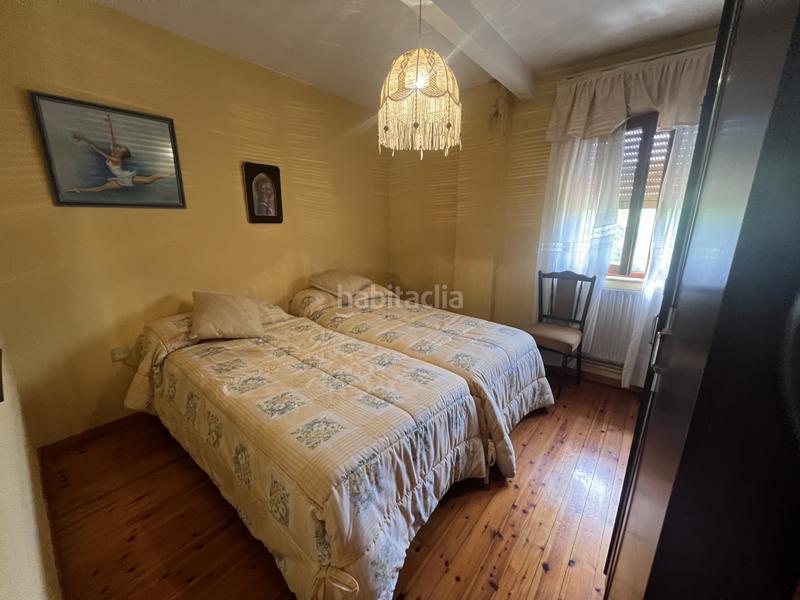 Foto dac1a583-3e23-4a58-a5e8-f72a6d8e0c4b. Casa se presenta una magnífica propiedad en venta, situada en un tranquilo rincón del encantadora escobedo municipio . esta e en Villafufre