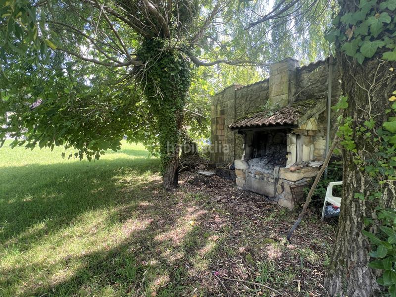 Foto f6cdb2b8-9323-484b-b716-fd9d9c308d58. Casa se presenta una magnífica propiedad en venta, situada en un tranquilo rincón del encantadora escobedo municipio . esta e en Villafufre