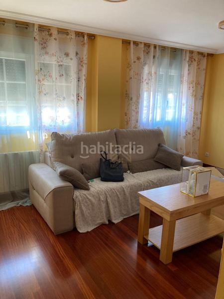 Foto 1bca53ac-b23f-406d-95f2-2cc542717cc2. Alquiler piso vivienda polanco en Cangas pueblo Cangas