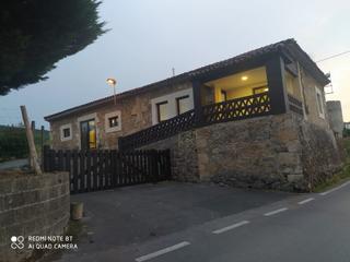 Alquiler Piso  San miguel de meruelo - barrio san miguel solorga. Rentas y capitales presenta esta fantstica casa independiente e