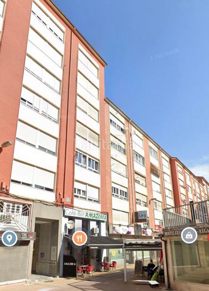 Foto a327ceee-7d7a-4c92-80b9-daea505a281d. Piso presentamos un magnífico piso en venta, perfecto para quienes buscan un hogar lleno de comodidades y con excelente comunicación. s en Torrelavega