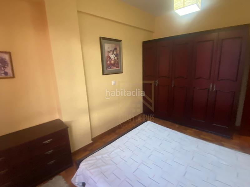Foto ab71016f-ce35-4d0a-9267-d3809fc4ca34. Piso presentamos un magnífico piso en venta, perfecto para quienes buscan un hogar lleno de comodidades y con excelente comunicación. s en Torrelavega