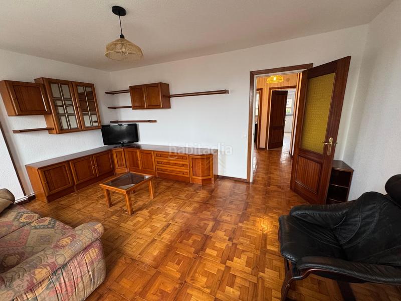 Foto 8b74e989-cdd7-45ba-b598-1166f9cdba69. Alquiler piso rentas y capitales presenta a continuacion estupenda vivienda , concretamente en la avenida de Los Castros frente al en Santander