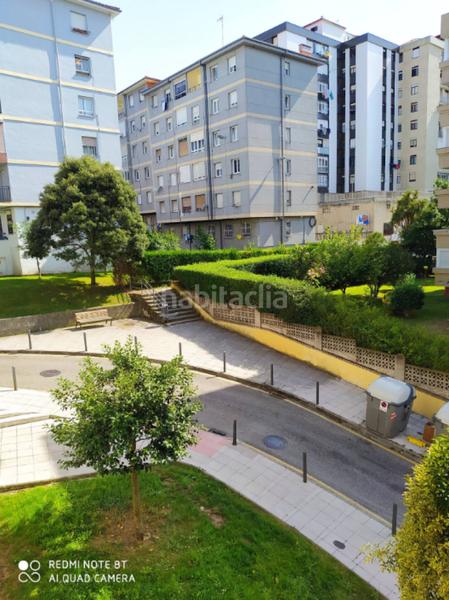 Foto c5aa6ae4-0df6-4011-a19e-0be89bae3999. Alquiler piso temporal septiembre a junio 2023 ideal estudiantes o profesores curso escolar en Santander