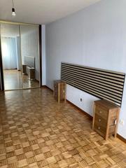 Location Appartement  Torrelavega - calle andalucia. Universidad  empresas hasta 30 junio de 2026. rentas y capitales