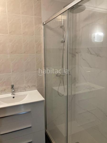 Foto a69737bb-76e4-43ae-9651-b10fa6d2896b. Alquiler piso universidad empresas hasta 30 junio de 2026. rentas y capitales presenta a continuacion amplia y luminosa vivienda en Torrelavega