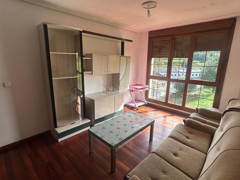 Foto 0e0b445b-7563-44da-a0d0-a0127b71cbea. Piso se presenta una oportunidad única para adquirir un exclusivo piso en venta situado en la cavada, ideal para quienes valoran la tra en Riotuerto