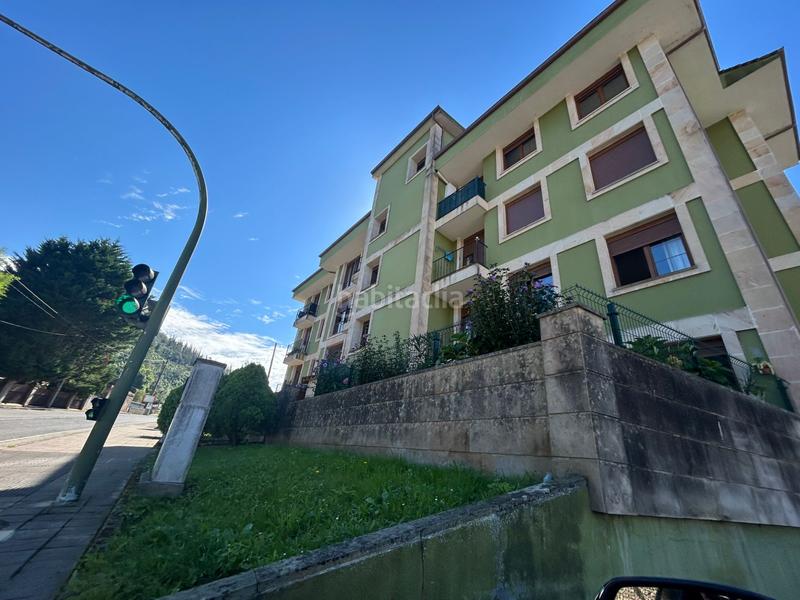 Foto e91e103d-63e4-46aa-899f-791727c7620e. Piso se presenta una oportunidad única para adquirir un exclusivo piso en venta situado en la cavada, ideal para quienes valoran la tra en Riotuerto