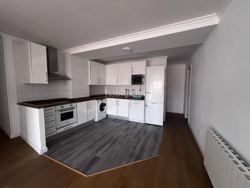 Foto 76f39b66-734e-480b-a016-fdcf3b74aa33. Piso  reformado en una ubicación excepcional oportunidad única! presentamos un extraordinario piso en venta, una auténtica joya sit en Santander