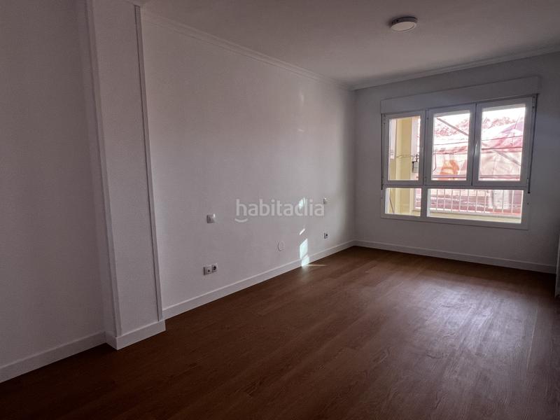 Foto d2ad5759-6dec-4407-8fbd-9e95a1670c78. Piso  reformado en una ubicación excepcional oportunidad única! presentamos un extraordinario piso en venta, una auténtica joya sit en Santander