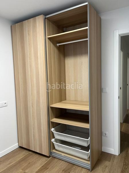 Foto 9e1edb9b-3818-4c91-87ec-902a9a0dd57f. Alquiler piso 127969 rentas y capitales presenta fabuloso piso reformado a estrenardescubre esta maravillosa vivienda ubicada en un punto estrat en Santander