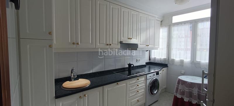 Foto 08e8d270-f5e7-4ed2-938a-ce8d2601262c. Affitto appartamento con riscaldamento in Los Castros Santander