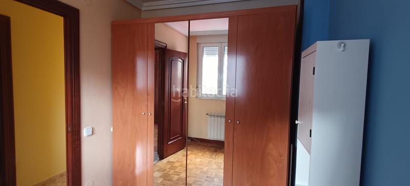 Foto 9dc75d8a-a5db-4ba2-9e88-0bb0b9a8e6eb. Miete etagenwohnung mit heizung in Los Castros Santander