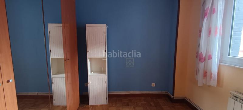 Foto 9d163e92-eee3-47d9-87a2-bcceaa8f58ad. Rent flat with heating in Los Castros Santander