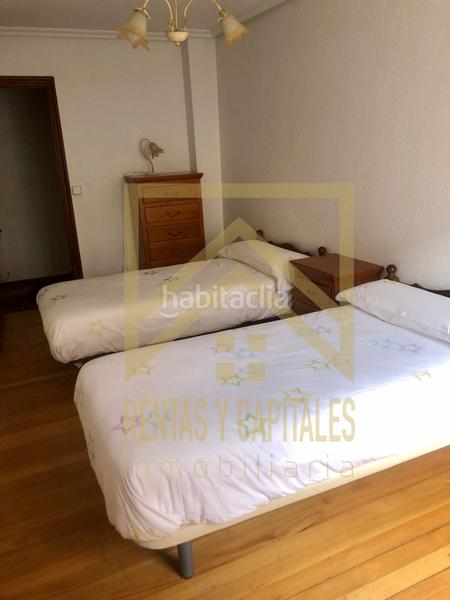 Foto 63ce696f-ebd7-47e9-a4ae-c1248ba5d899. Lloguer pis amb calefacció aparcament a Centro - Ayuntamiento Santander