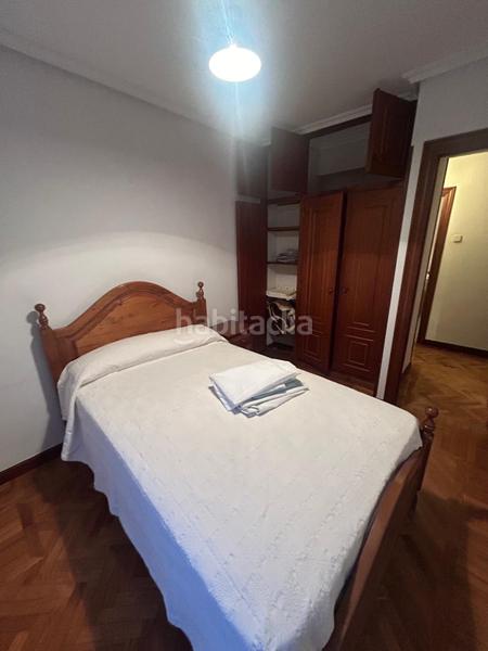 Foto 18fcb25b-58a6-41e0-be75-3d859bc27ff2. Rent flat with heating in Centro Torrelavega