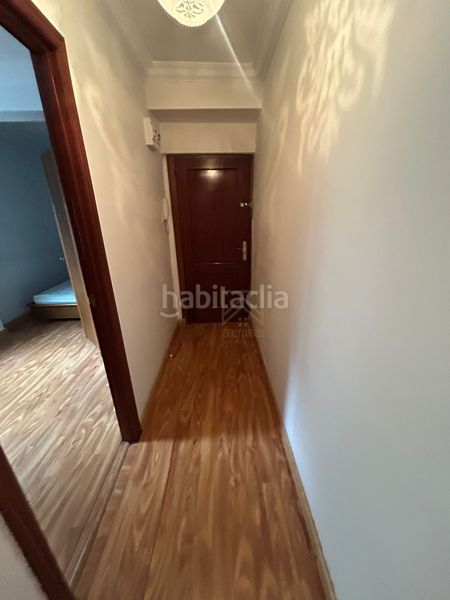 Foto f9bfc511-f6b4-43d5-85fe-548ba3c7b26d. Pis amb calefacció a Centro Torrelavega