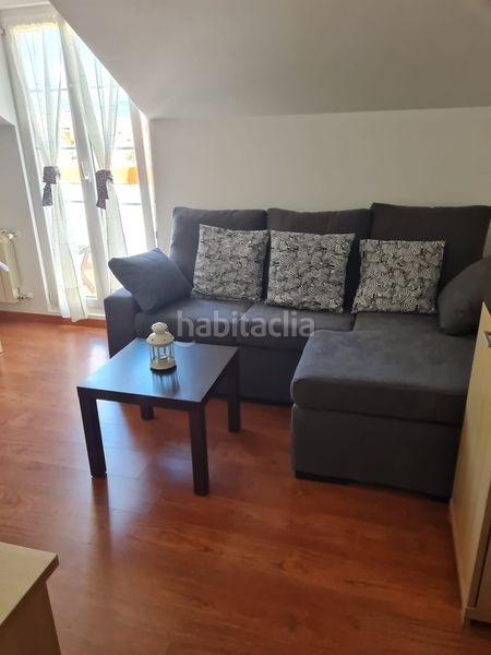 Foto 0d84436f-f811-44c3-9fa1-51356fde70bb. Àtic amb calefacció aparcament piscina a Castañeda