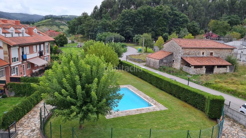 Foto 3f8e5cc0-a437-458c-b5c5-53790b30f484. Àtic amb calefacció aparcament piscina a Castañeda