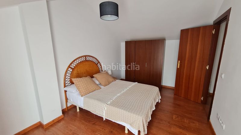 Foto 40f86280-dd86-4df9-9e9b-b14839373868. Àtic amb calefacció aparcament piscina a Castañeda