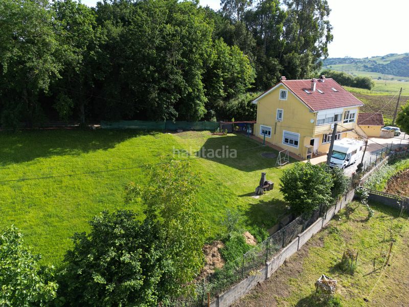 Foto 7d191a1b-c827-46c1-842d-0038546877ce. Casa amb calefacció aparcament a Polanco