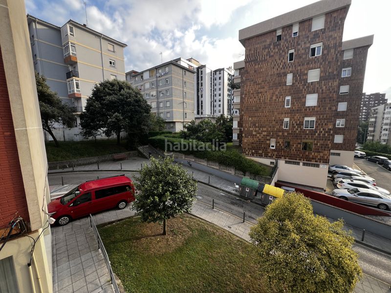 Foto c2ee30db-de3f-4b37-bb20-f79091c2dbb9. Pis amb calefacció a Los Castros Santander
