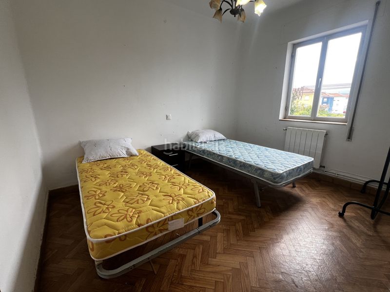 Foto a6f24768-d0ec-46b7-820b-915ed9c91e93. Pis amb calefacció a Inmobiliaria - Barreda Torrelavega