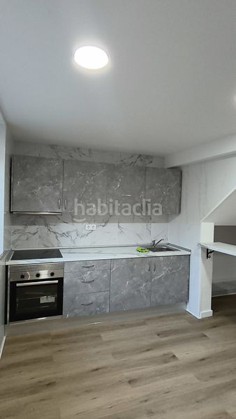 Foto 05e012df-5dda-4d18-be73-504849c8b27d. Casa adossada amb calefacció a Mompia Santa Cruz de Bezana