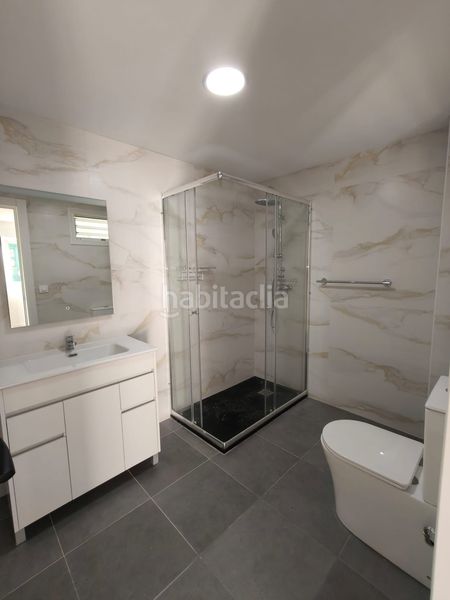 Foto 086b7ab5-c54e-4837-87a0-543deefb31f7. Casa adossada amb calefacció a Mompia Santa Cruz de Bezana