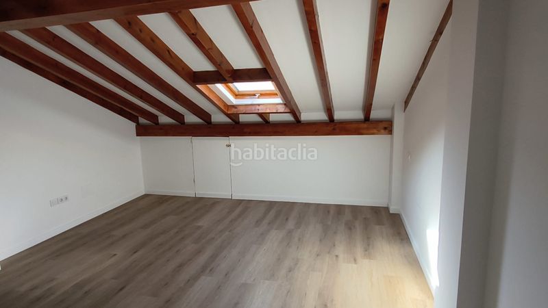 Foto 48d71724-241e-42c3-ae4f-6813d259fb05. Casa adossada amb calefacció a Mompia Santa Cruz de Bezana