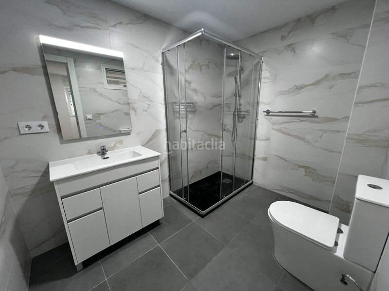 Foto ad408f7e-51db-4dba-95b5-687412e98842. Casa adossada amb calefacció a Mompia Santa Cruz de Bezana