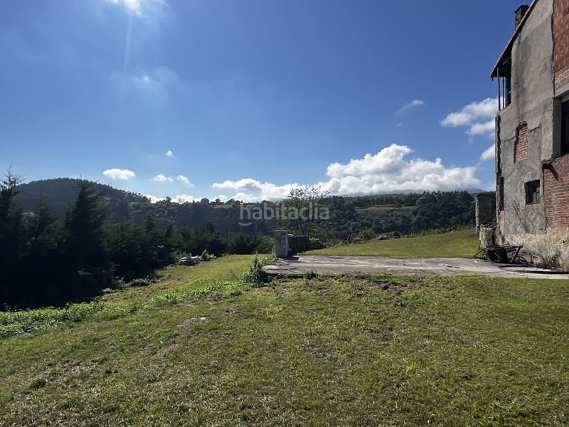 Foto 03d73fd1-bfa3-473f-b815-54ac5c33bce8. Casa amb calefacció aparcament a Valdáliga