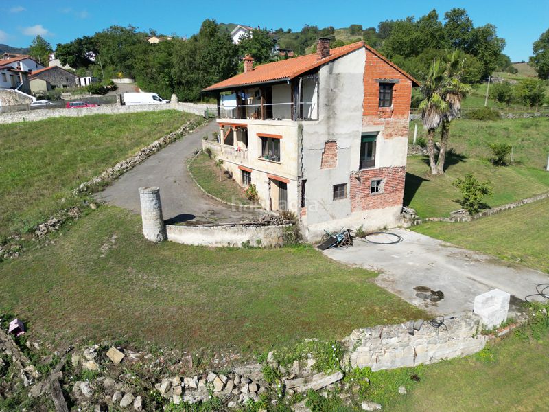 Foto 0e87c1fa-58b5-408e-8fcd-04294cfa568a. Casa amb calefacció aparcament a Valdáliga