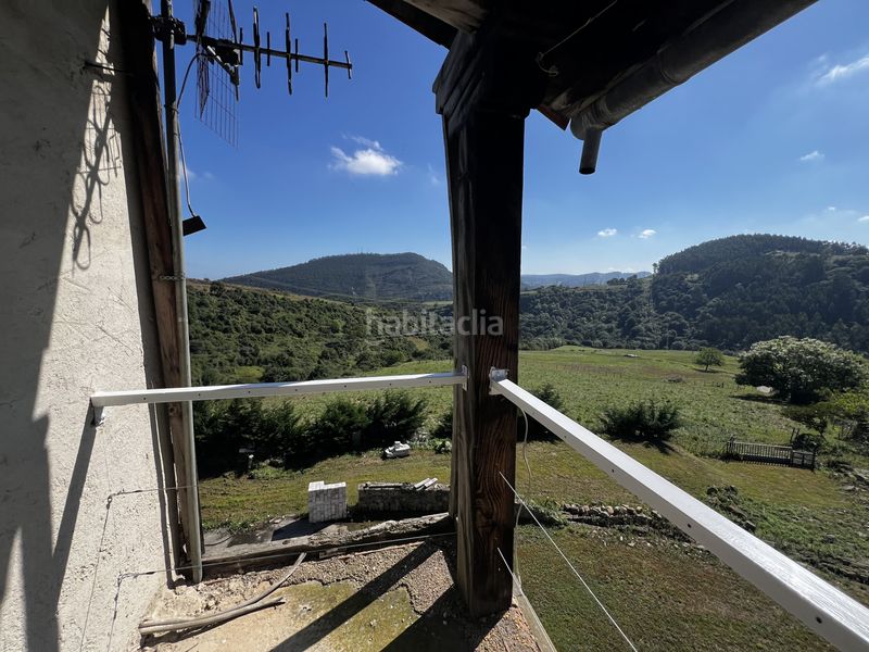 Foto 9c4d9aaa-f9b3-43a3-b652-1ea29227b78d. Casa amb calefacció aparcament a Valdáliga