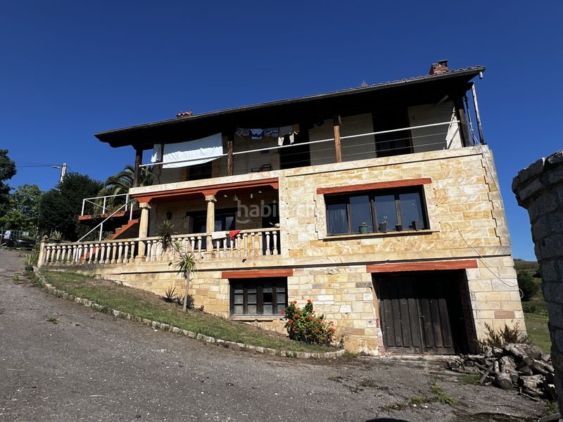 Foto c5567c45-ad22-471f-bfa4-2202b83e34dd. Casa amb calefacció aparcament a Valdáliga