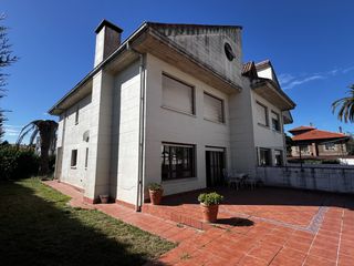 Semi detached house  Requejada - bo requejada. Casa adosada de 275 m útiles con terraza de más de 200 m en requ