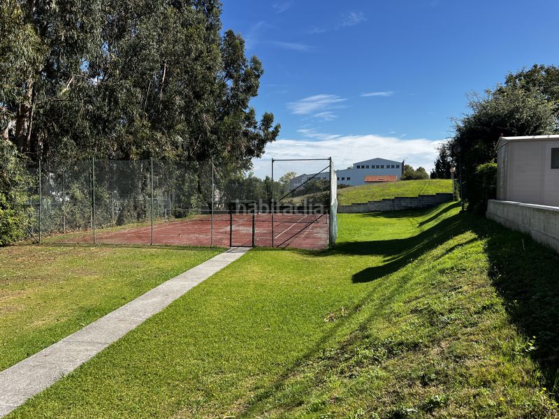 Foto 5fadbb55-7c74-4b2c-aaf3-d941a7208fc0. Casa adossada amb calefacció aparcament a Polanco