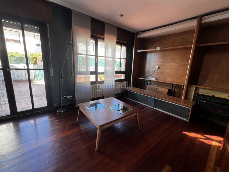 Foto 8505171e-0930-451d-8792-01b8cc602d21. Casa adossada amb calefacció aparcament a Polanco