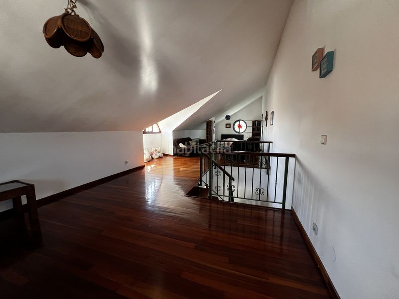 Foto e9509aad-3f6a-43f5-91ef-4b13ad75542a. Casa adossada amb calefacció aparcament a Polanco