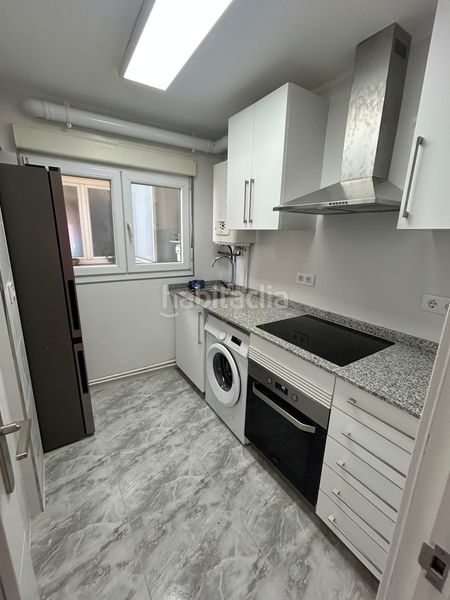 Foto 5801c743-7dbc-4e2b-aec8-6569fd866864. Alquiler piso vivienda en pinares en Los Castros Santander