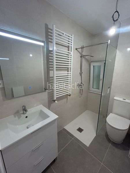 Foto dfbf25c4-29a1-4f86-8ebb-5a0803fa527d. Alquiler piso vivienda en pinares en Los Castros Santander