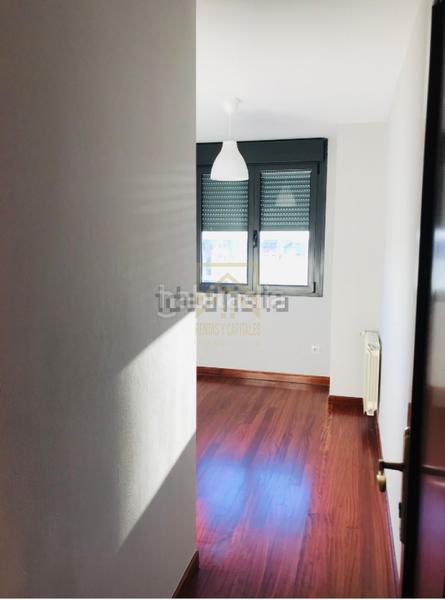 Foto 1c3aaf53-a059-4219-8cdc-fcd43b3d2a4d. Alquiler piso  para alquiler fijo en astillero en Astillero (El)